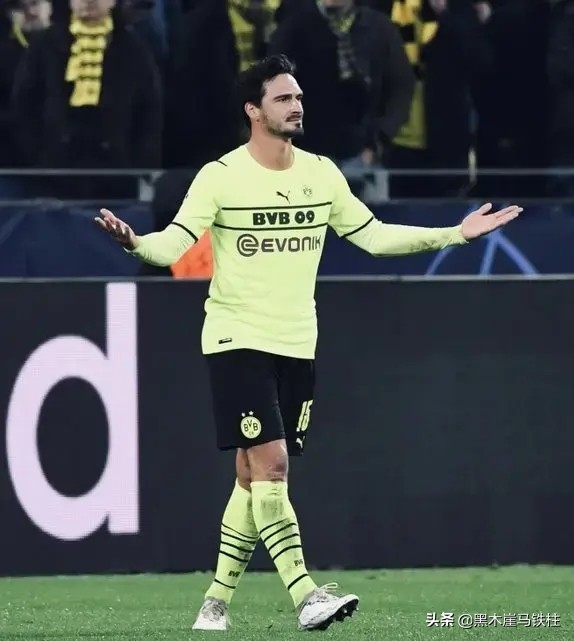 奥利弗16张黄牌,奥利弗获得黄牌