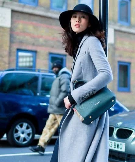 刘雯大包包推荐,刘雯同款豹纹包包