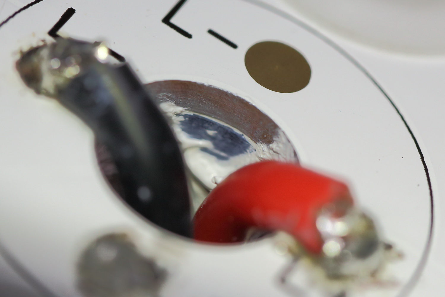 涓や竾娴佹槑杩滃皠,闆锋槑鍏攇t94鎵嬬數娴嬭瘎