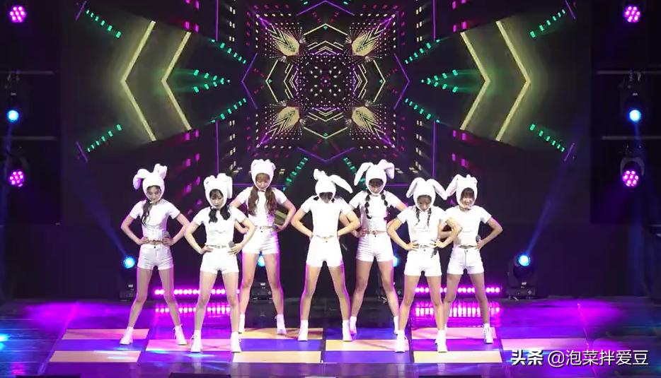 人气女团成员被换人,韩女团成员年龄差