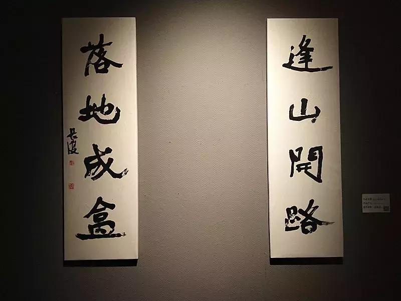 DuoheReshuiI多喝热水