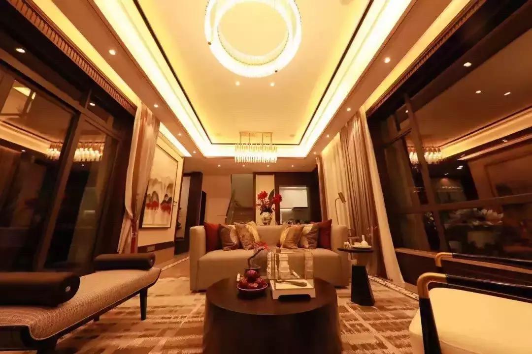 玉林玉东湖大平层推荐,玉林绿地的别墅值得买吗