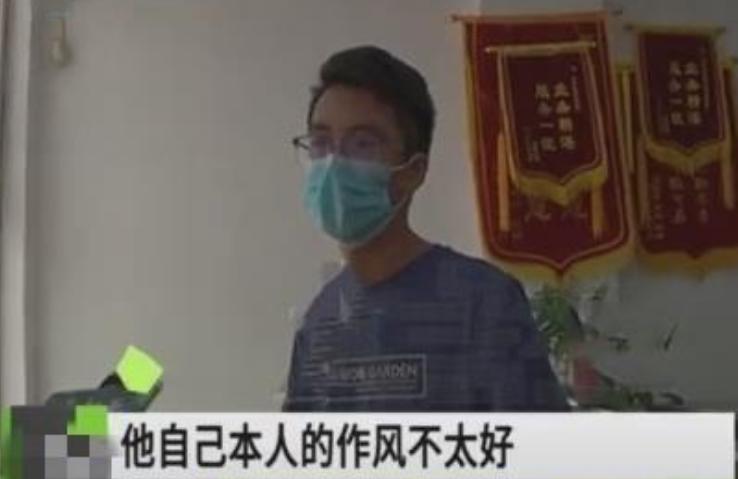 濂冲瓙涔版埧鍗撮伃涓粙娆洪獥浜嬩欢,濮戝閫氳繃涓粙鐪嬫埧