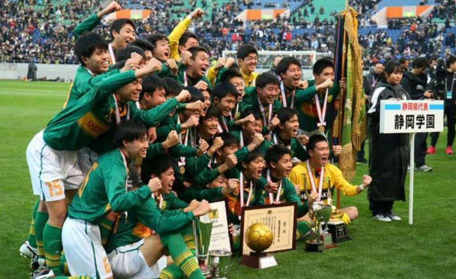 日本100届高中足球联赛集锦,日本高中生足球联赛从哪年开始的