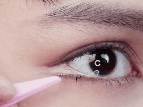 lisa的日系妆容,淡颜系妆容lisa