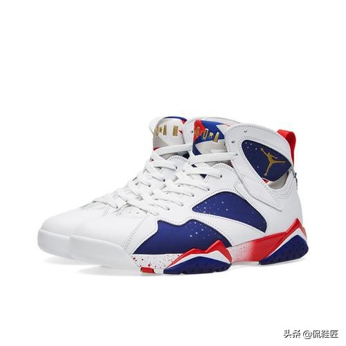 乔丹穿aj7拿的哪一年总冠军,乔丹一代aj最好看的几款