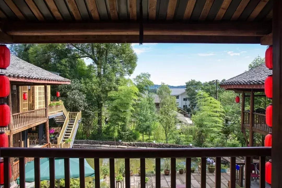 峨眉山山脚住宿推荐民宿,峨眉山住宿攻略性价比高