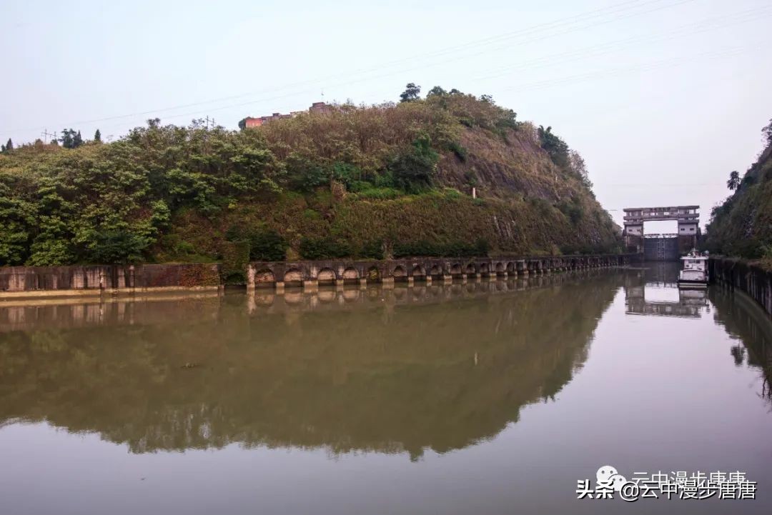 嘉陵江礼安,嘉陵江边周子古镇