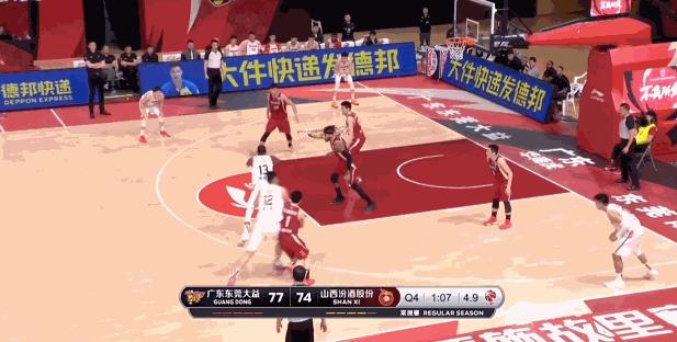 cba篮球比赛如果犯规罚下不够5人,cba无厘头判罚