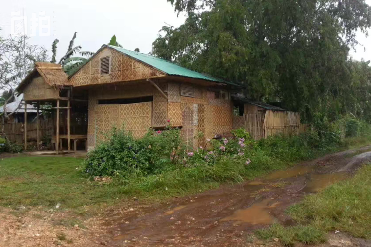 我，70岁退休老头，曾独闯美国墨西哥，住过流浪汉旅馆