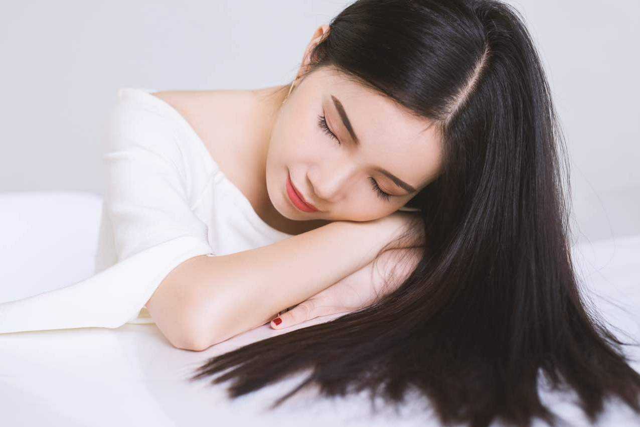 头发洗后仍然干枯、毛躁、出油？你可能根本就没有用对洗发水