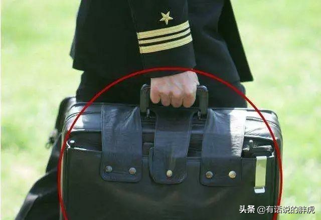 美国总统随身携带的箱子,各国元首保镖手提箱
