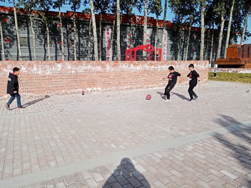 美文：《钢铁记忆园，林州的“798”》