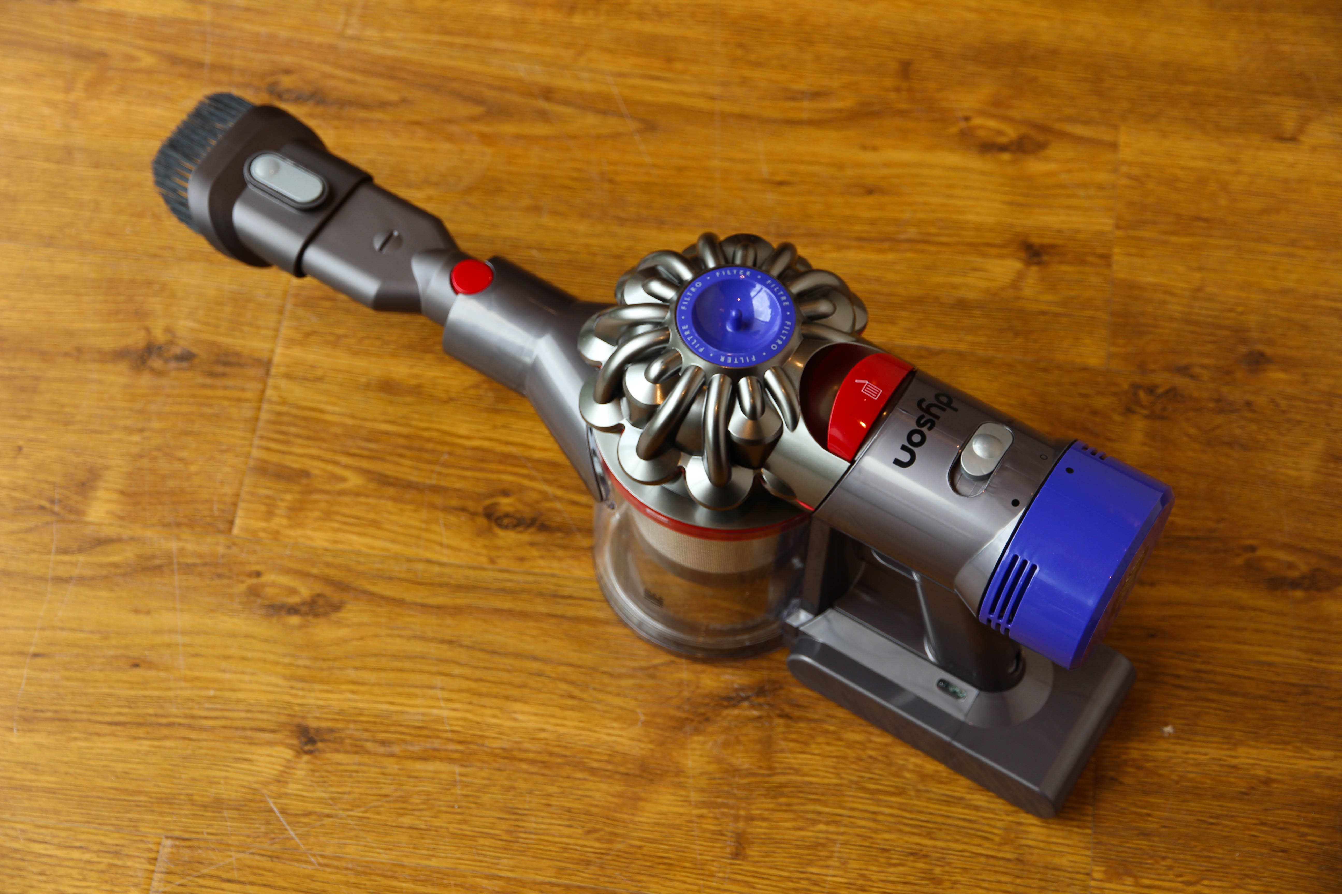 戴森吸尘器v8fluffyorigin拆洗,戴森吸尘器v8如何选择