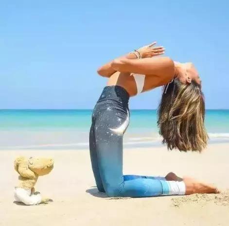 佩奇送朋友礼物,佩奇深夜刷屏深度解析