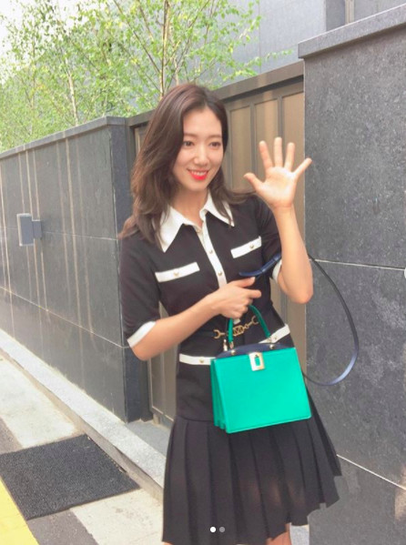 朴信惠直播服装,朴信惠ins韩服