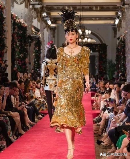 杜嘉班纳休闲装最新事件,杜嘉班纳2019秋冬时装发布会