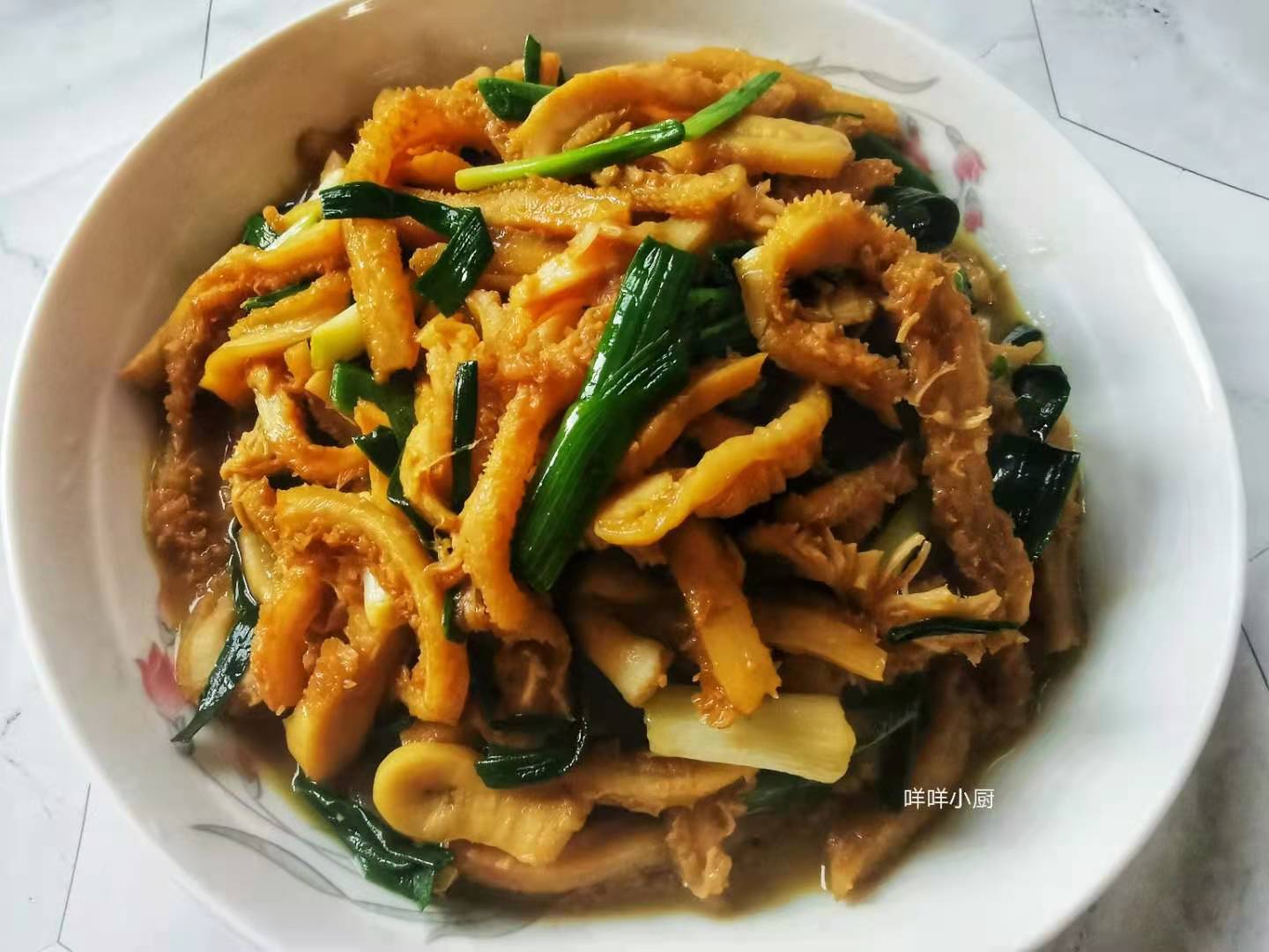 牛肚最好吃的做法不要辣,牛肚最好吃的做法饭店