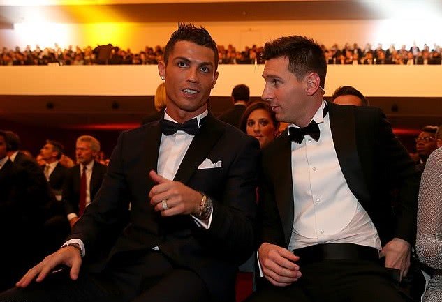 足坛吸金王,足坛年收入第一