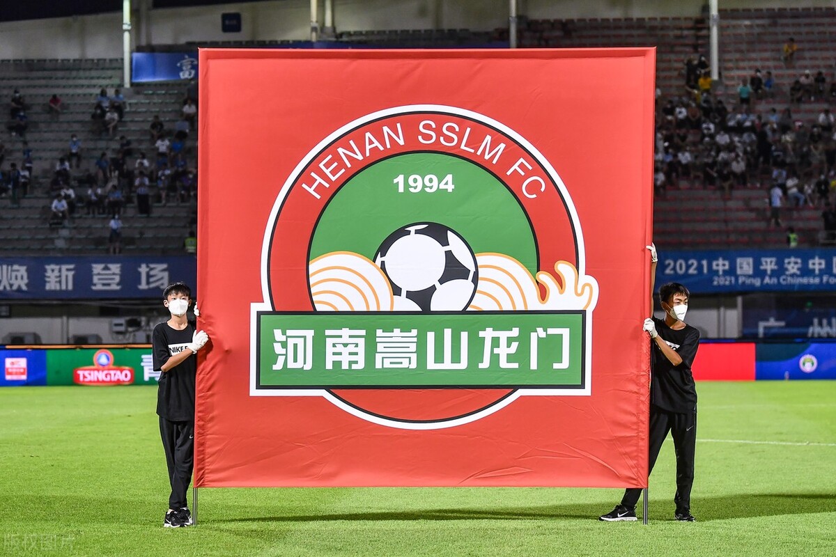 中国球迷送别主帅,河南球迷送别多拉多