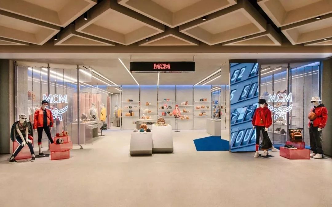 从濒临倒闭到年营收25亿,从濒临倒闭到市值266亿