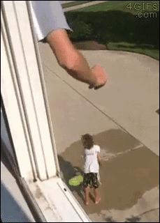 「娱乐播报君」检讨书——同学，有种下课你别逃