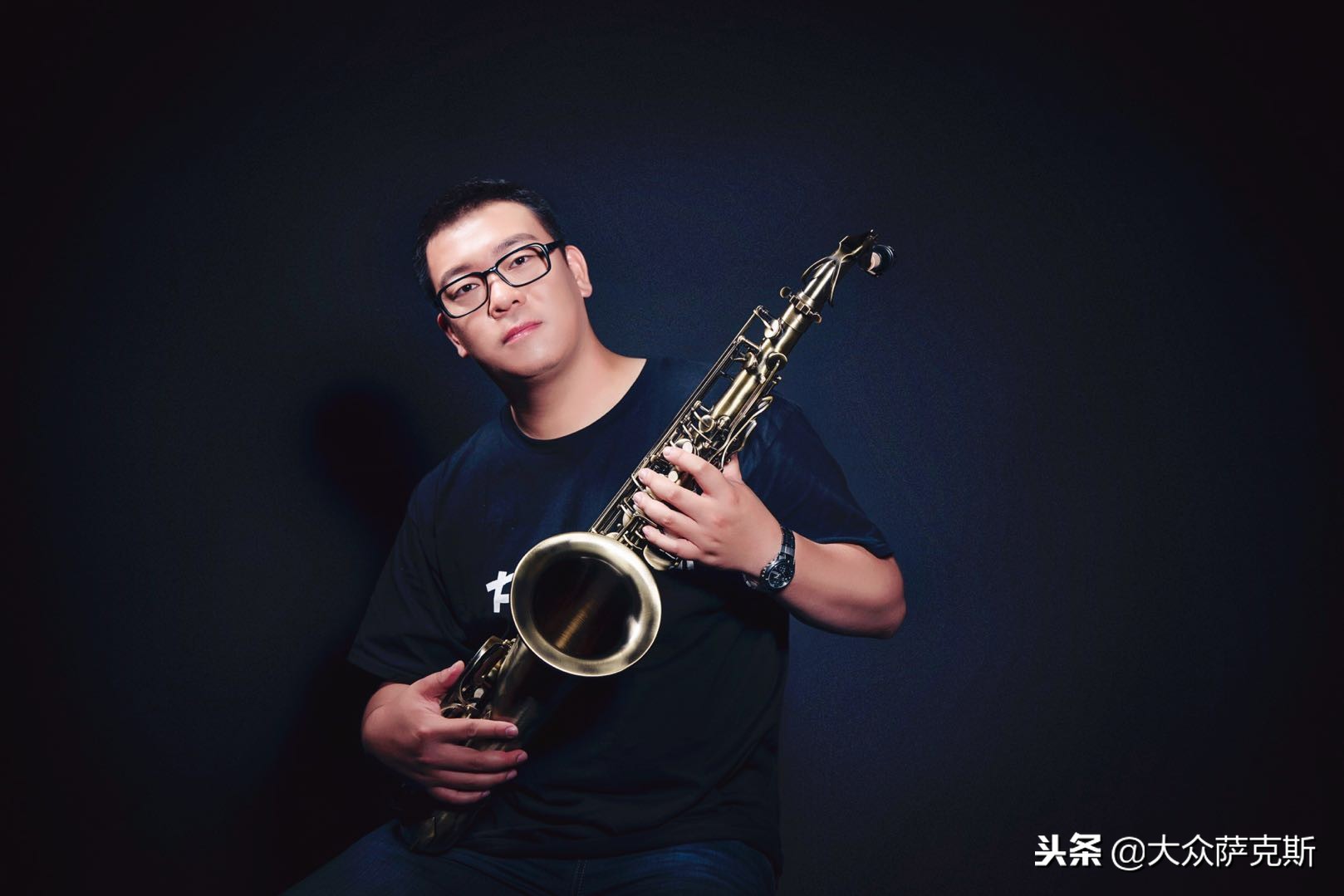 如何学习萨克斯基础,学习萨克斯该学好几个调