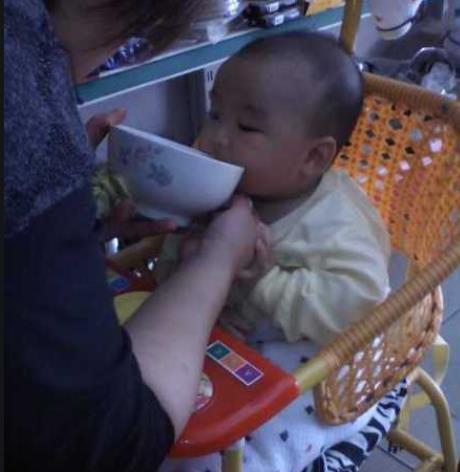 3岁半孩子脾胃虚积食怎么调理,3岁孩子脾胃虚弱积食怎么调理