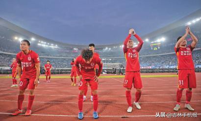 长春亚泰4轮不败保级,亚泰降级赛季