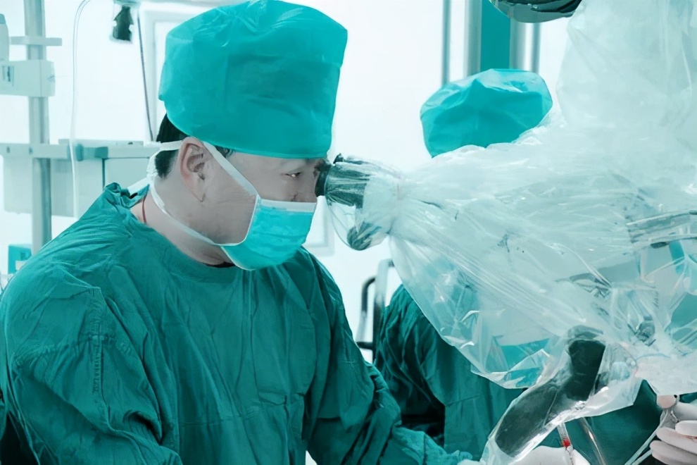 脑膜瘤术后一年后复发怎么办,脑膜瘤复发后不能手术该怎样治疗