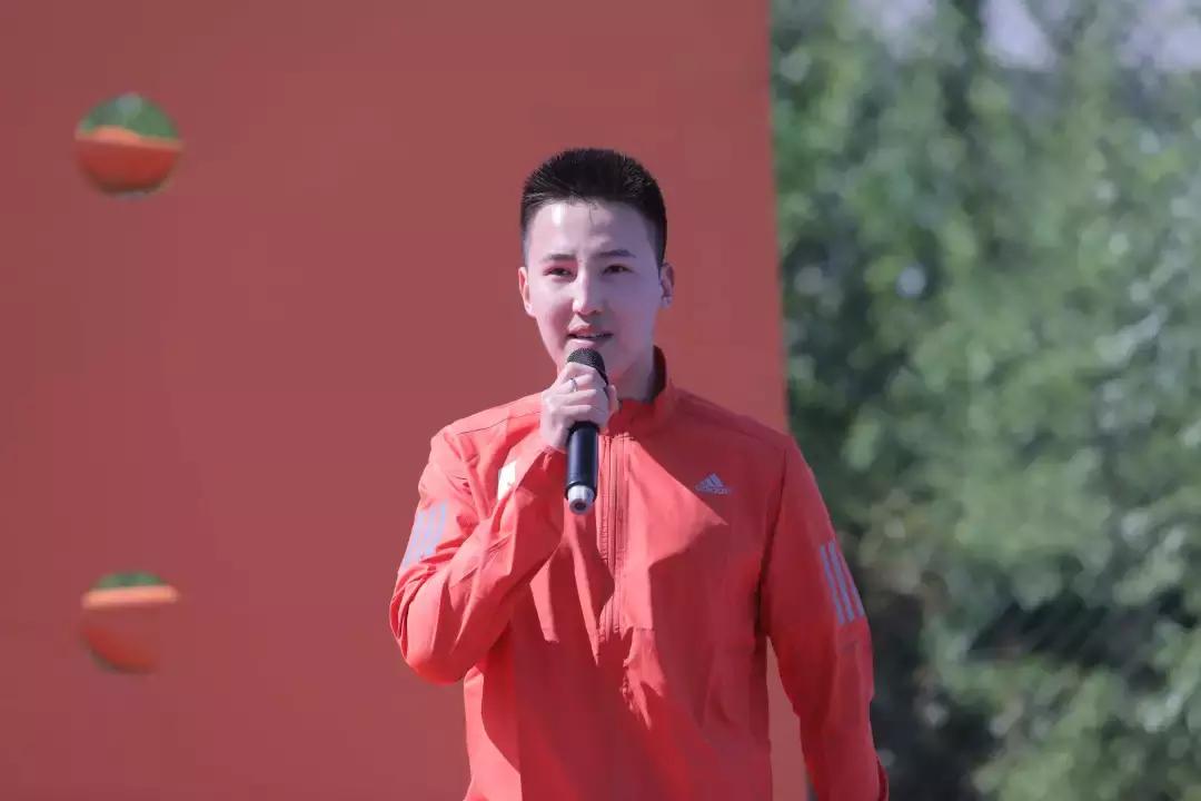 “橙意杯”足球赛，家有购物超多精彩瞬间来袭.......