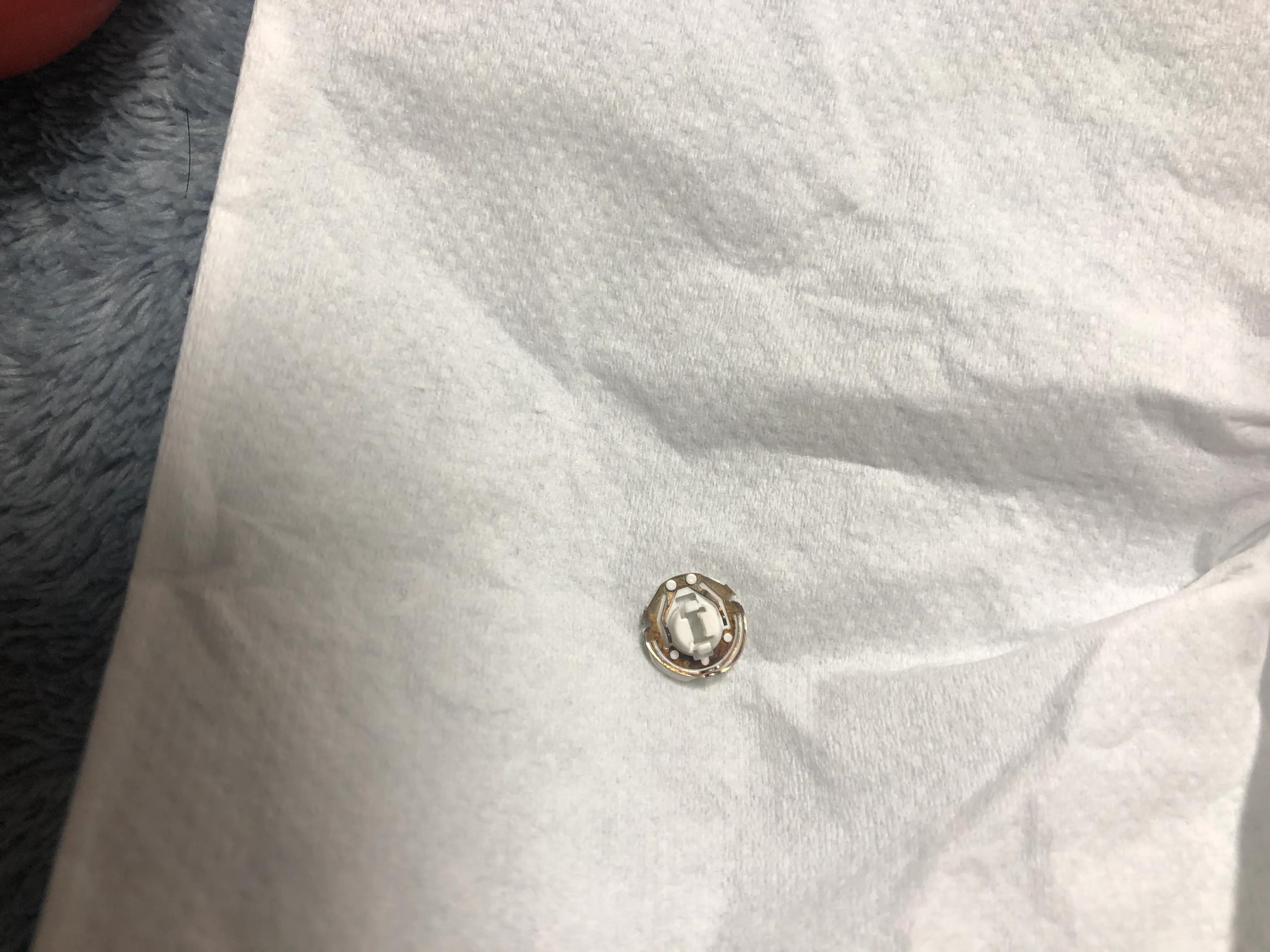 ps4手柄摇杆向左飘,ps5串流掌机摇杆漂移怎么办