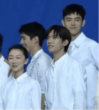 某男星约上瘾了？四鸭CP被锁死嗑糖？周震南短板碍事？