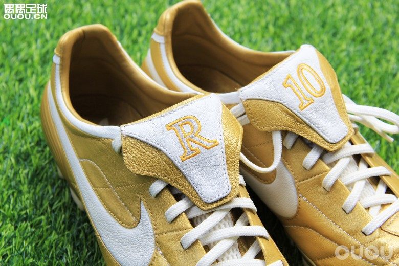 毒物再分享小罗不说再见耐克TiempoLegendR10