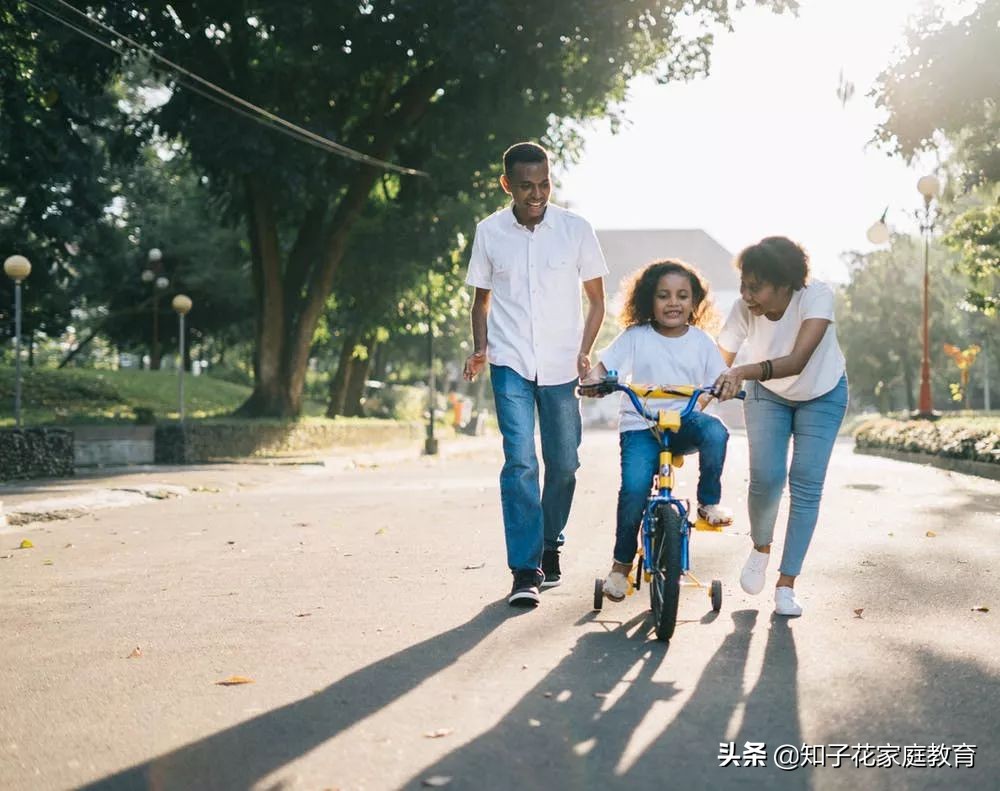 天猫精灵，孩子爱发脾气怎么办？“幼升小”热门关注问题清单