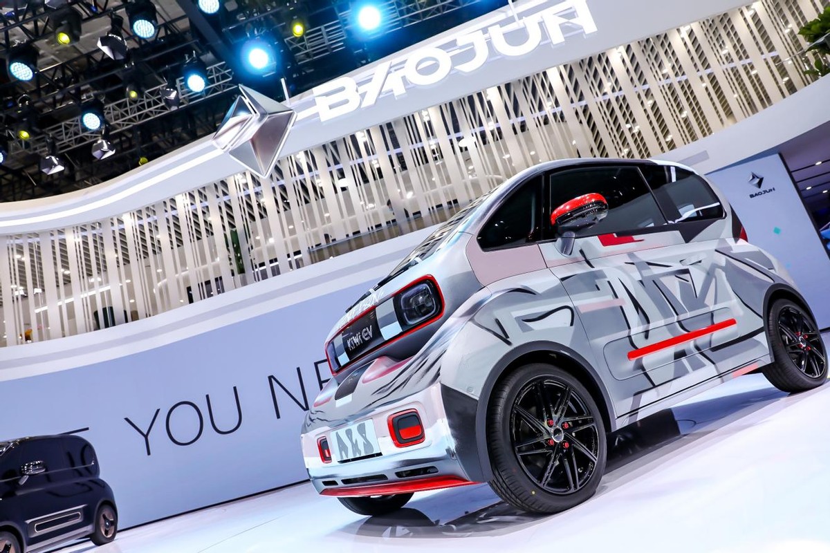 kiwi姹借溅鑱斿悕,瀹濋獜鏂版kiwiev浜浉涓婃捣杞﹀睍