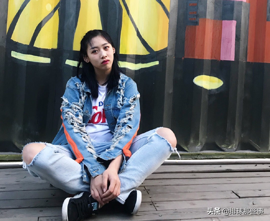 这支女排“卖队员”上瘾！七人次不同队伍打工，赚钱又锻炼队员！