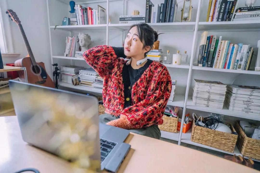 只要小几百就能买到Acne平替，高逼格小*香众**薰和王一博同款