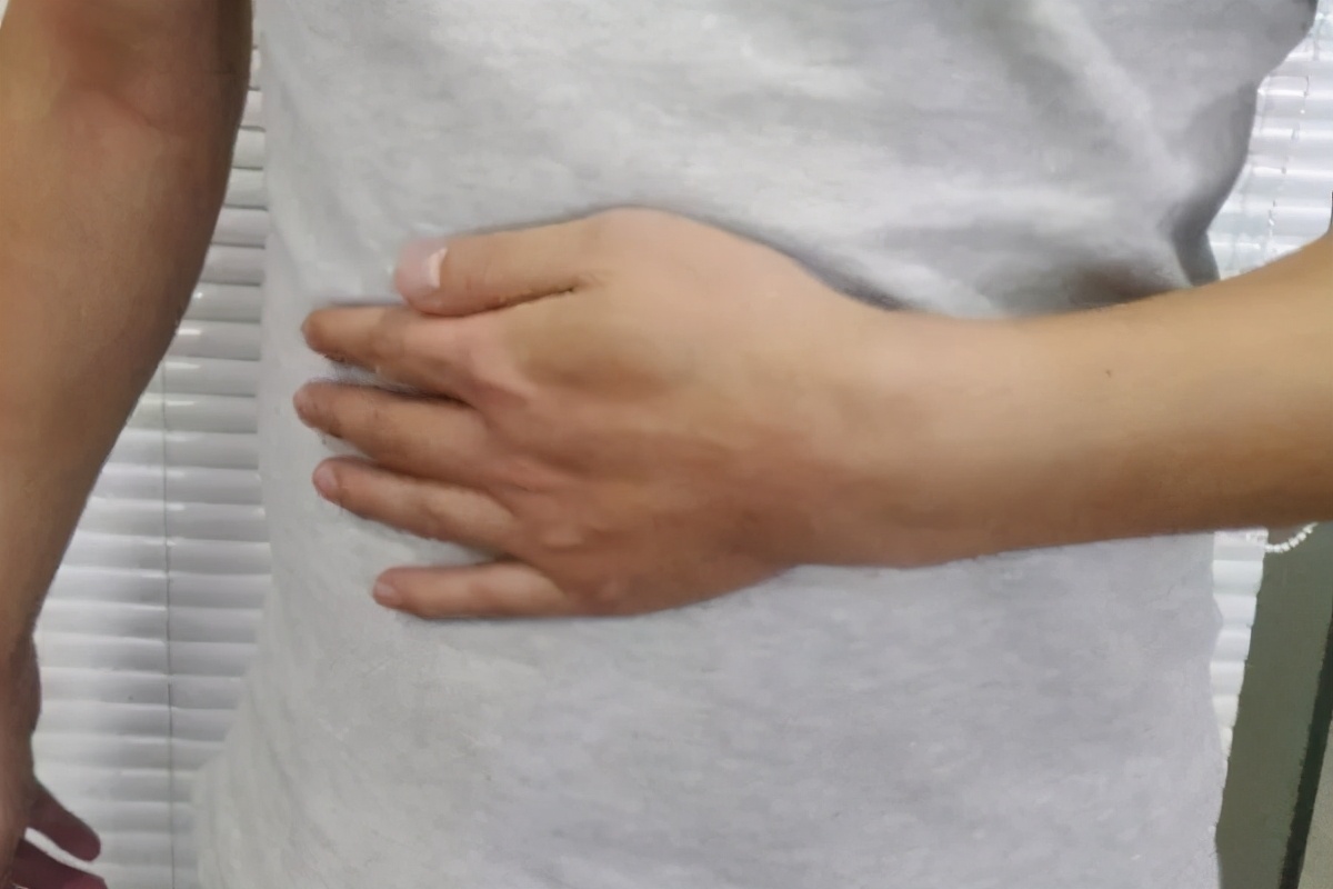 左边肚脐边上疼大便不成形做肠镜,大便不成形什么原因要做肠镜吗