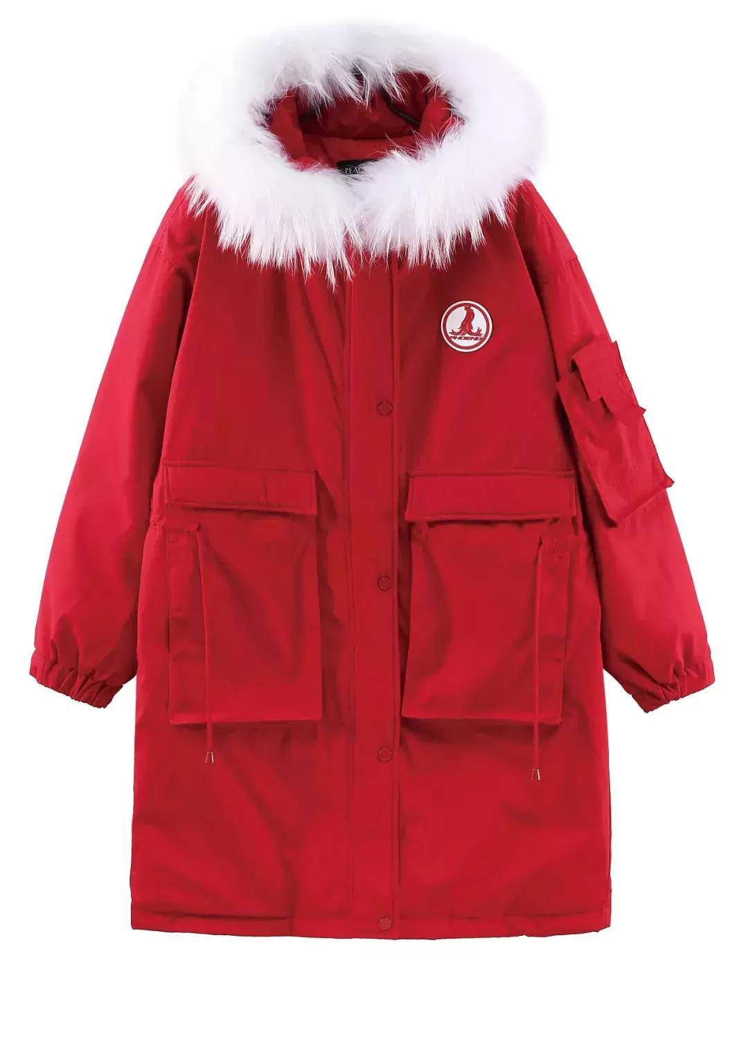 冬天羽绒服内搭怎么穿保暖又时尚,衣柜放久的羽绒服和外套