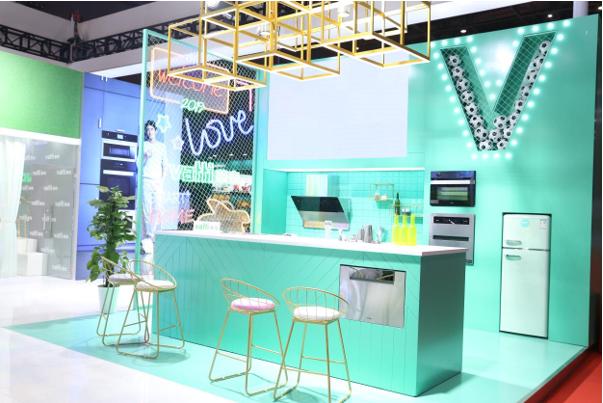 从AI到爱，华帝携聪颖产品亮相KBGHE展会