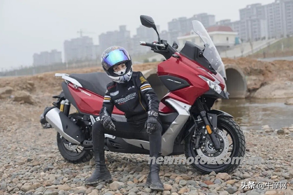 大阳v锐adv350试驾评测,汽车级驾乘体验