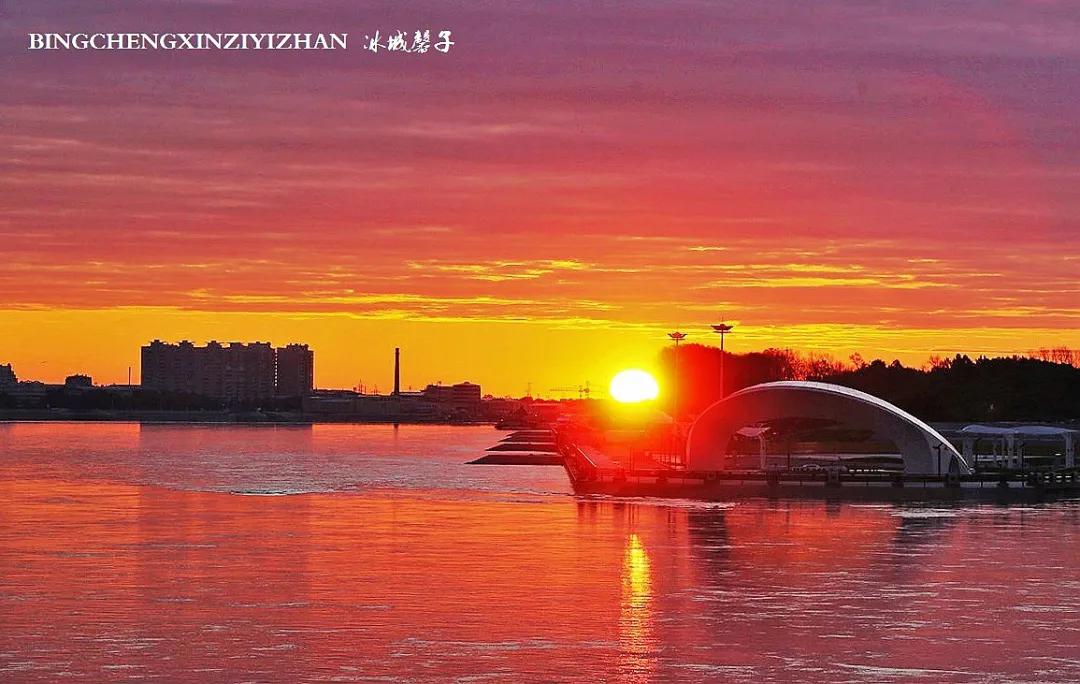 黑河挨着哪里,黑河远方文学