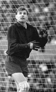 雅辛为什么被称为八爪鱼,八爪鱼列夫雅辛活着吗