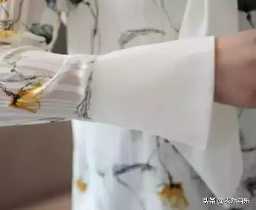 领带衫女款短新款,洋气减龄衬衫领带秋