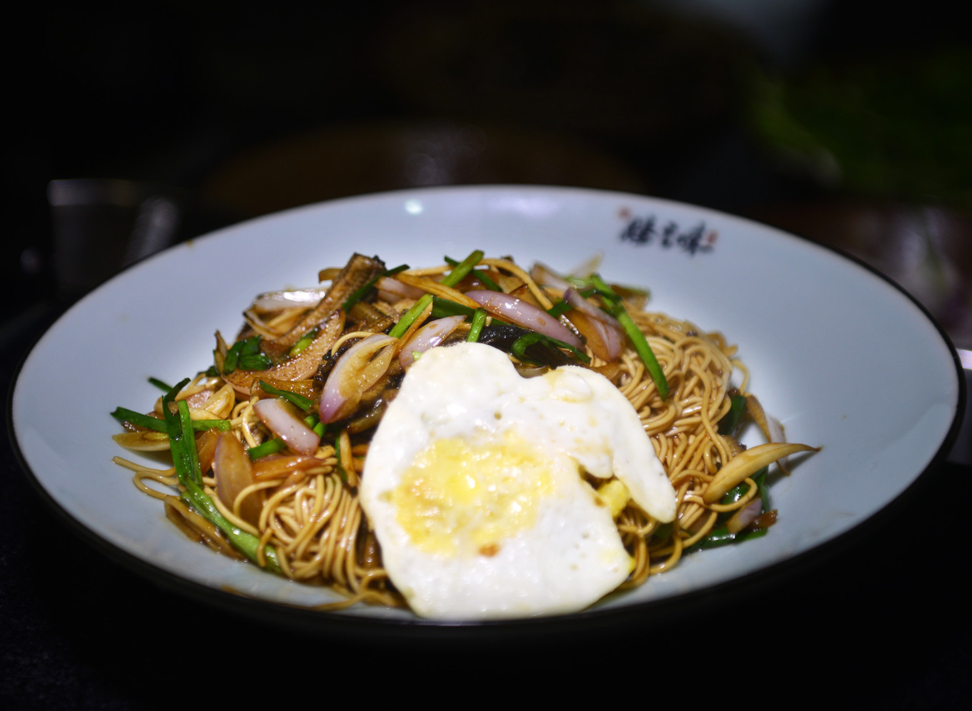 和小姐姐一起逛嘉兴吃百年传承的美味，大胆的把美好生活秀给你看