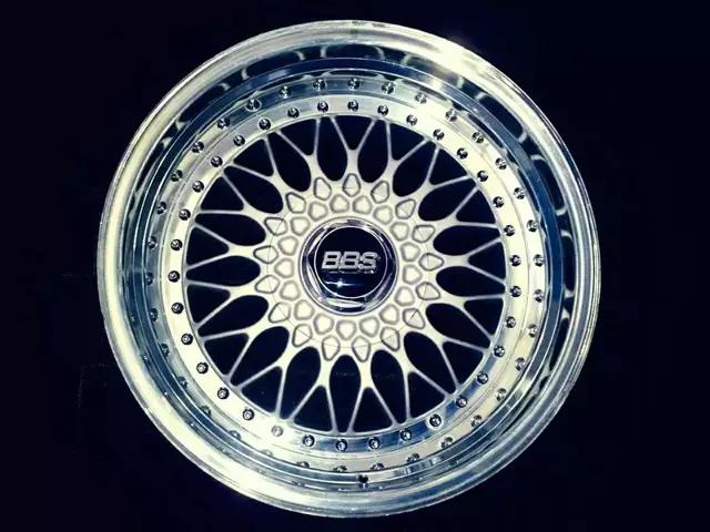 日本bbs和德国bbs区别,德国的bbs轮毂有什么优势