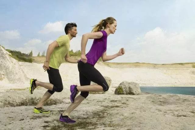 跑步后小腿酸痛第二天能继续跑吗,小腿酸胀能继续跑吗