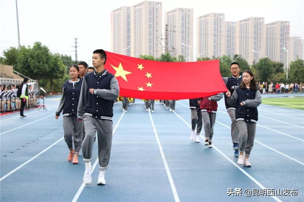 昆一中西山学校初中排名,扬帆起航昆一中西山学校