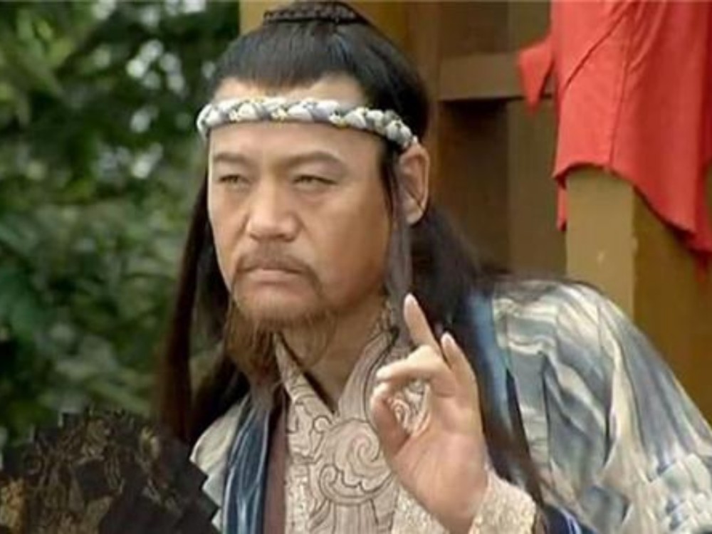 东方不败和天龙八部的关系,东方不败用过葵花宝典吗